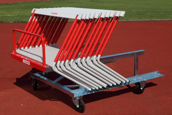 Polanik wagen voor trainingshordes