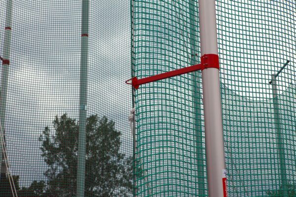 Polanik  discus en slingerkooi net afstandhouder