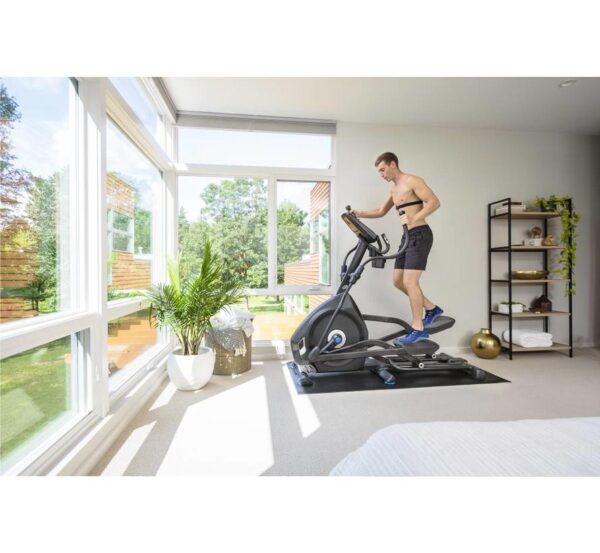 nautilus-nautilus-e626-crosstrainer-black-series-m (5)