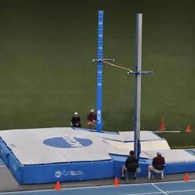 UCS Ultimate 6500 Pole Vault Staanders