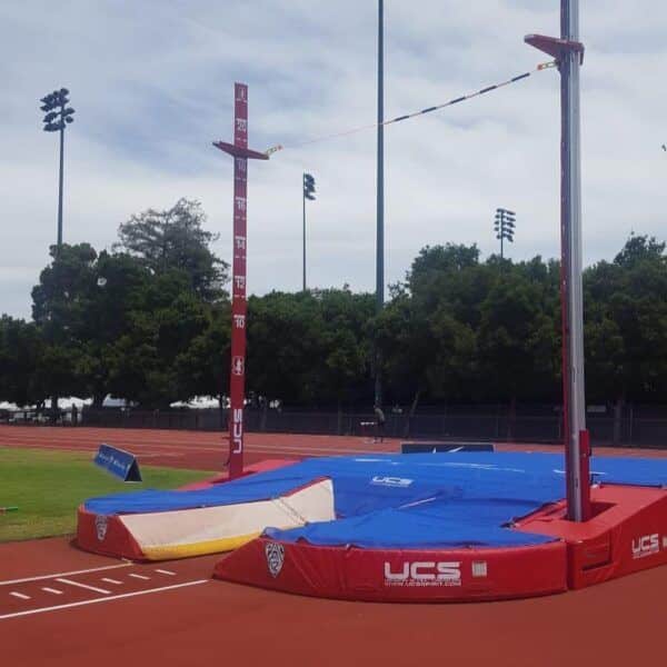 UCS Ultimate 6500 Pole Vault Staanders