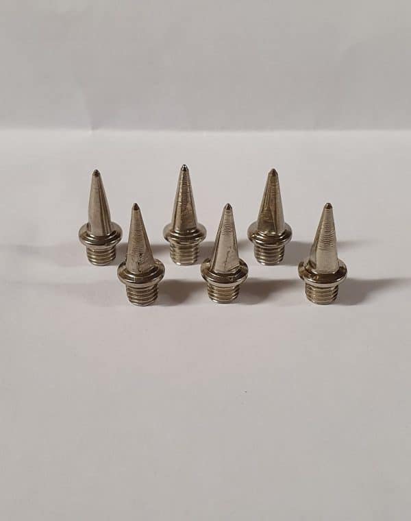 Spikepunten startblokken Polanik