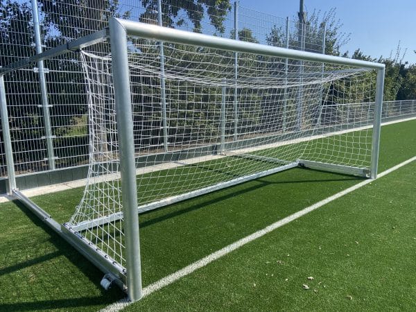 Wegdraaibaar voetbaldoel