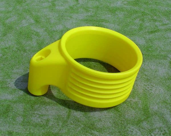 Korfbalpalen met korf