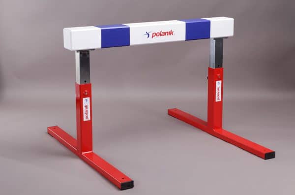 Polanik training steeplechase horden
