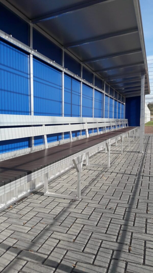 Dug out voor soft en honkbal